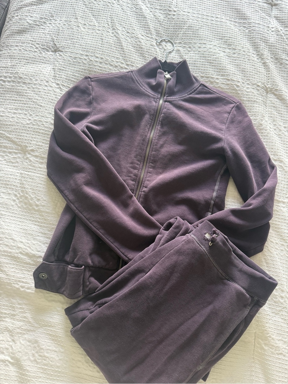 Vintage Puma Zip-Up Jacket and Joggers Set